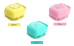 Silicone brush for grooming with shampoo tank - Image 2